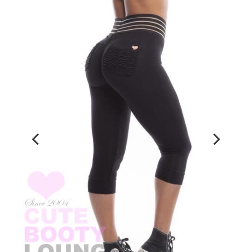Scrunched booty